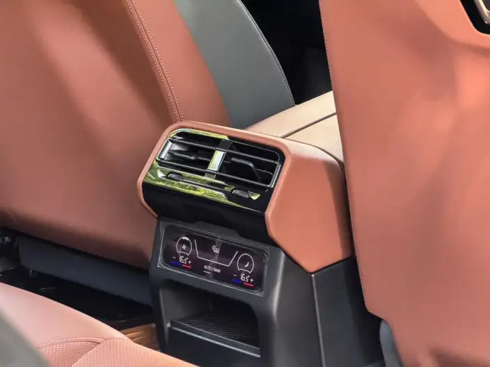 BMW 5 Series 2025 Model 530Li Exclusive Model Luxury Set – фото 7
