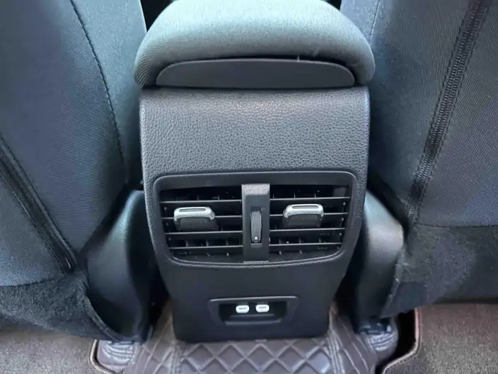 Toyota Corolla 2023 Model Intelligent Hybrid 1.8L E-CVT Elite Edition – фото 10