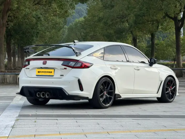 Honda Civic Imported 2023 Model 420TURBO TYPE R – фото 6