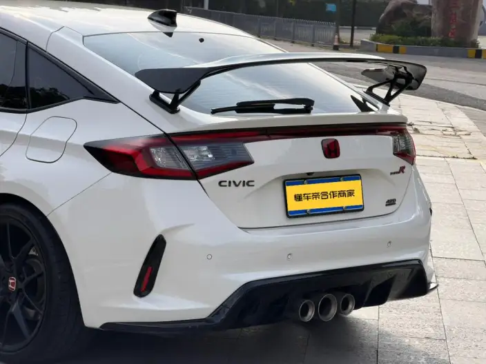 Honda Civic Imported 2023 Model 420TURBO TYPE R – фото 10