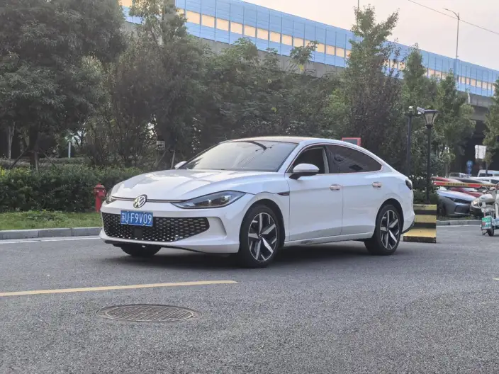 Volkswagen Lamando 2023 Model Volkswagen Lamando L 280TSI DSG Cool spicy version – фото 1