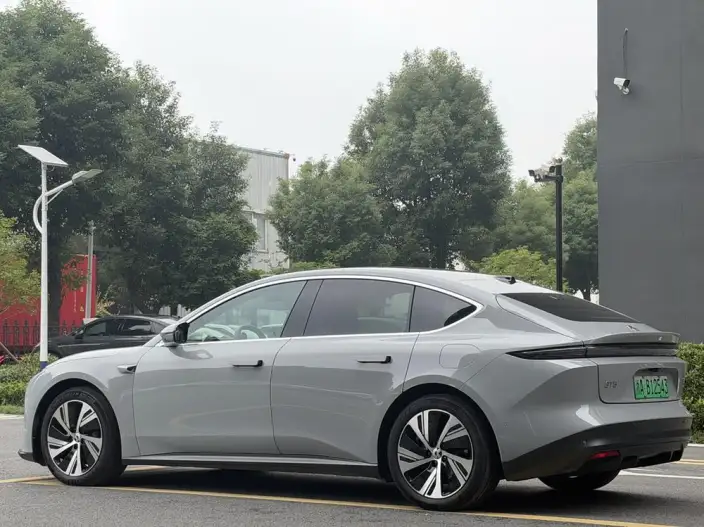 NIO ET5 2024 Model 75kWh – фото 3