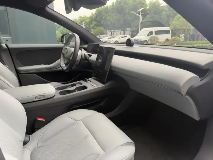 NIO ET5 2024 Model 75kWh – фото 10