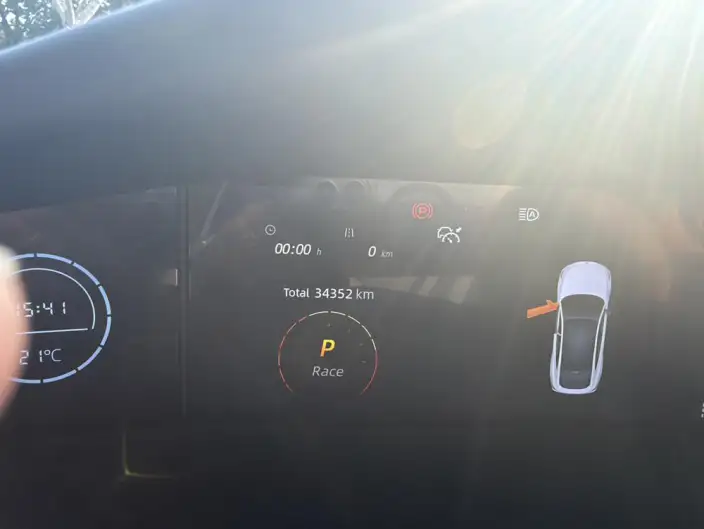 Changan UNI-V 2023 Model 2.0T Fengsu Edition – фото 9