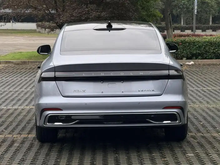 Lincoln Z 2024 Model 2.0T Zun Shang Edition – фото 6