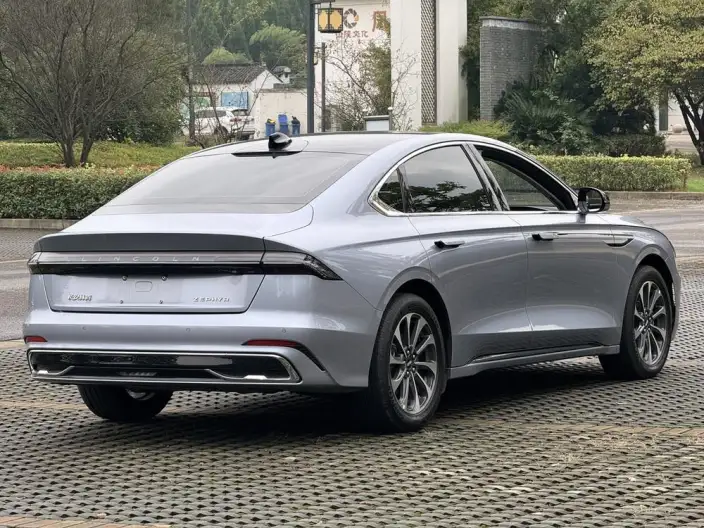 Lincoln Z 2024 Model 2.0T Zun Shang Edition – фото 7