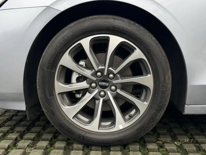 Lincoln Z 2024 Model 2.0T Zun Shang Edition – фото 8