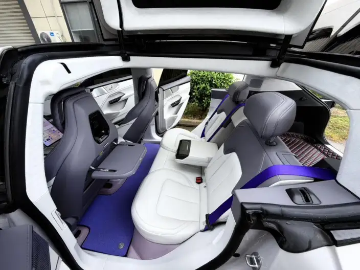 HiPhi HiPhi Y 2023 Model 765km Ultimate Edition – фото 8
