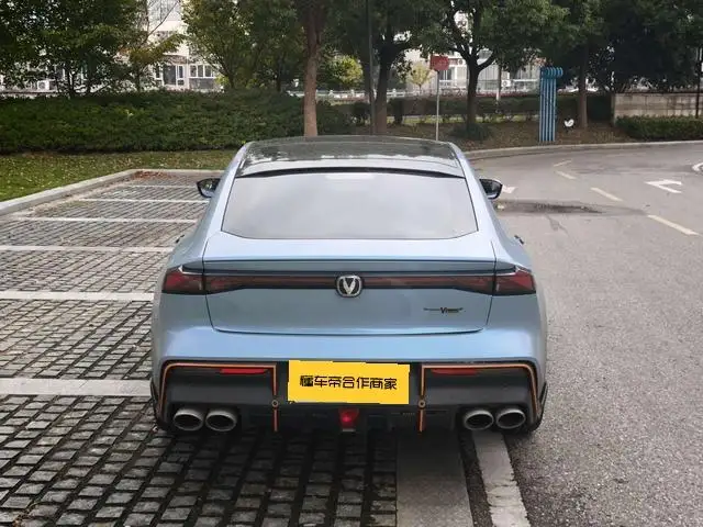Changan UNI-V 2023 Model 1.5T Sports Edition – фото 5