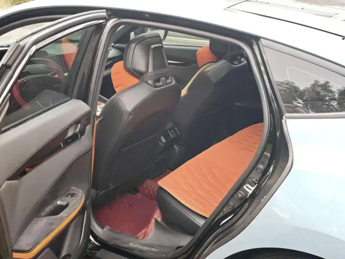 Changan UNI-V 2023 Model 1.5T Sports Edition – фото 10