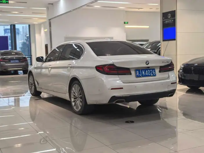 BMW 5 Series 2022 Model Facelift 530Li Exclusive Model Luxury Set – фото 4