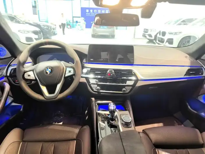 BMW 5 Series 2022 Model Facelift 530Li Exclusive Model Luxury Set – фото 7