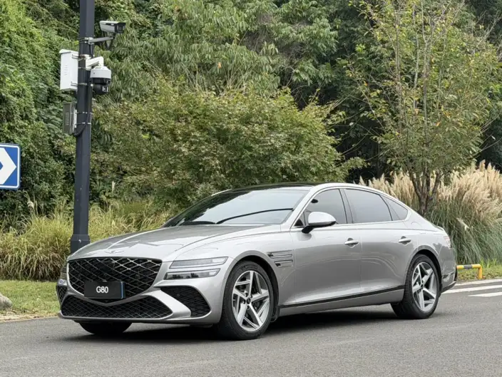 Genesis G80 2024 Model 2.5T 4WD Deluxe Edition – фото 1