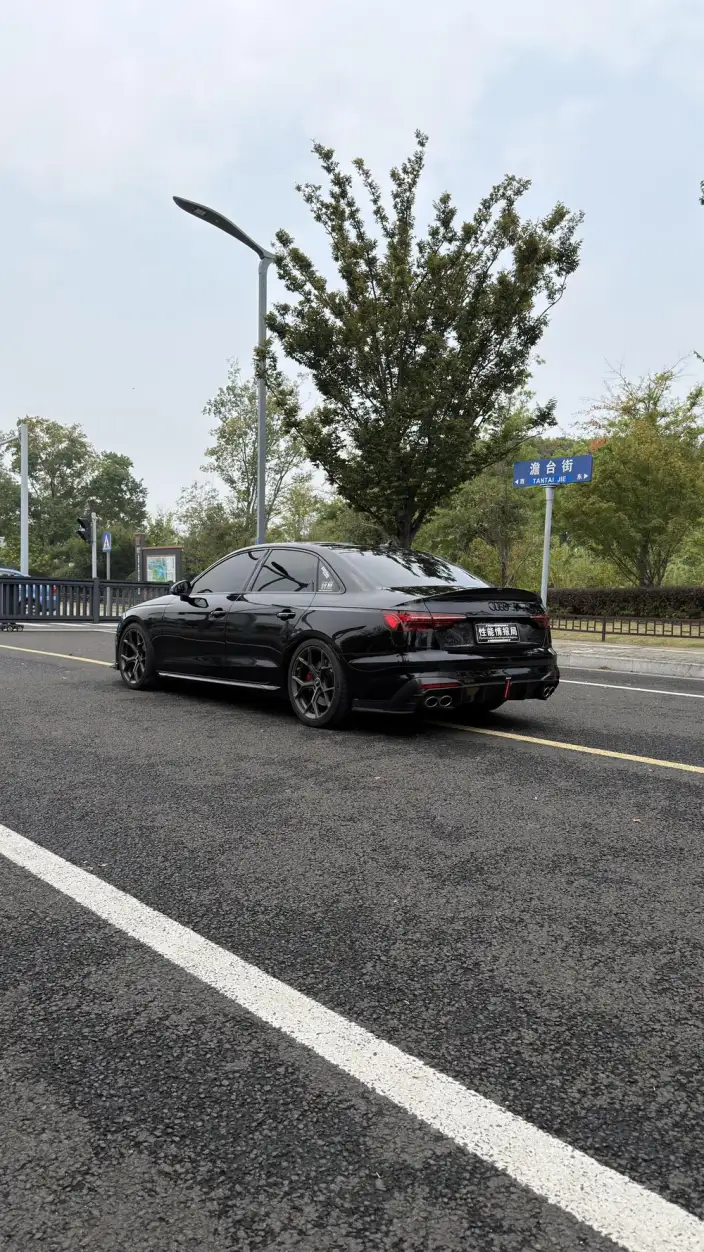 Audi S4 2022 Model 3.0TFSI – фото 3