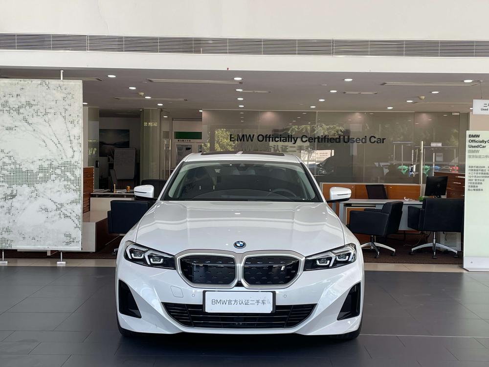 BMW i3 2023 eDrive35 L – фото 2