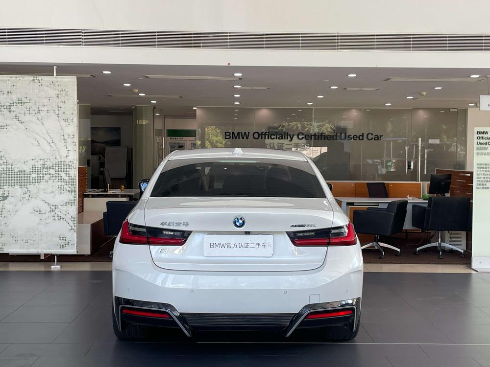 BMW i3 2023 eDrive35 L – фото 4