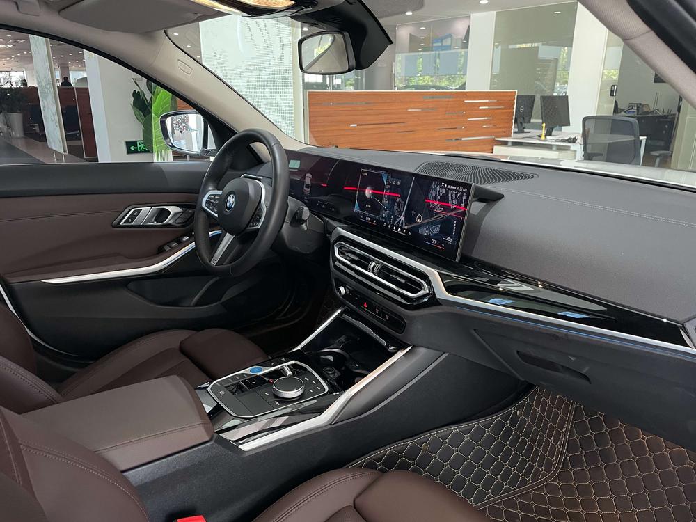 BMW i3 2023 eDrive35 L – фото 7