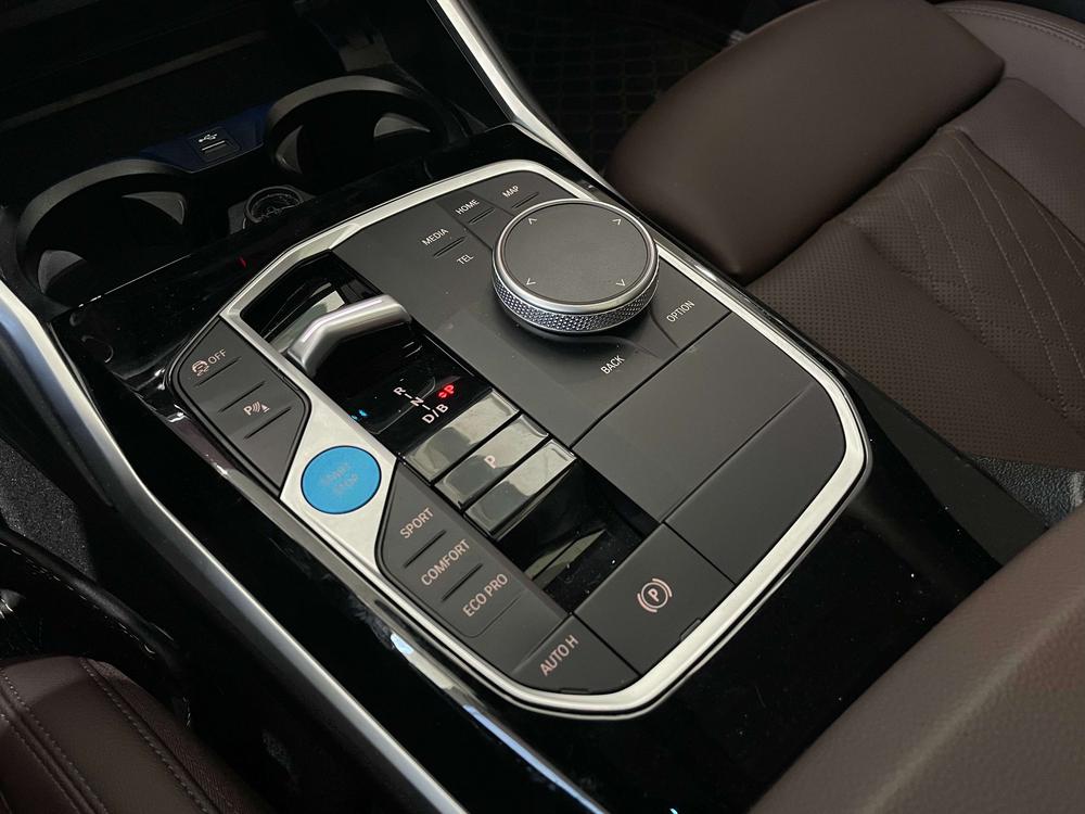 BMW i3 2023 eDrive35 L – фото 11