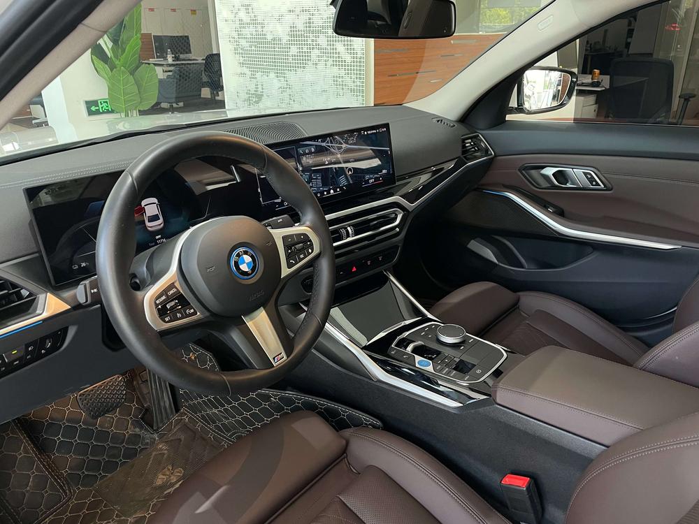 BMW i3 2023 eDrive35 L – фото 12