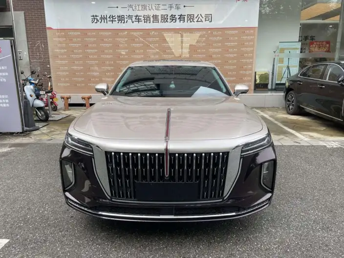 HONGQI H9 2025 Model 2.0T Flag Xiang Luxury Business Edition