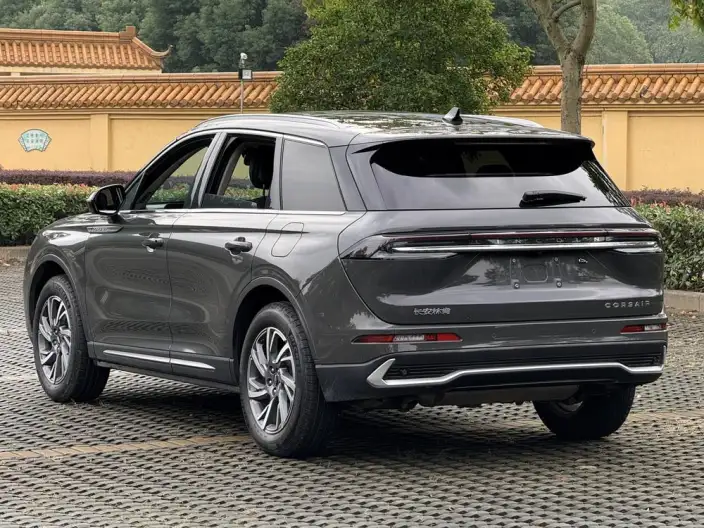 Lincoln Corsair 2023 Model 2.0T 2WD Exclusive Edition – фото 5