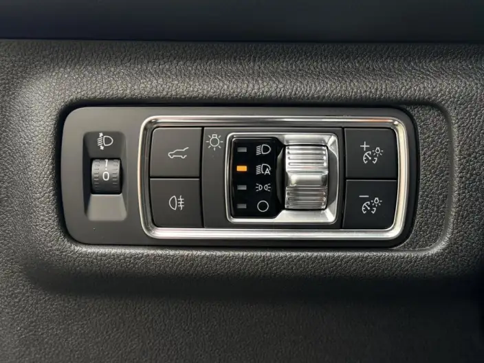 Lincoln Corsair 2023 Model 2.0T 2WD Exclusive Edition – фото 10