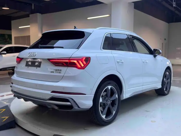 AUDI Q3 2022 Model 35 TFSI Fashion Dynamic Model – фото 7