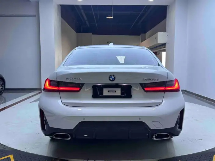 BMW 3 Series 2023 Model 320Li M Sports Set – фото 6