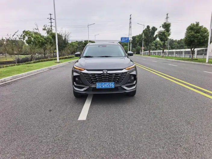 Changan CS75 2025 Model PRO 1.5T DCT Comfort Model 5 seat – фото 2
