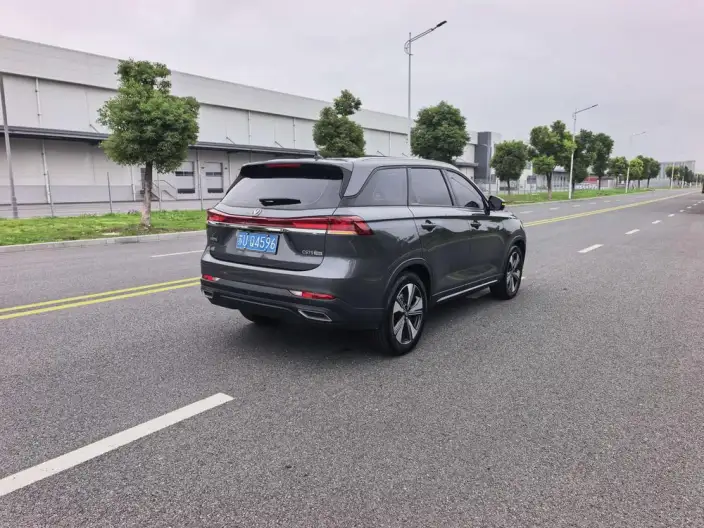Changan CS75 2025 Model PRO 1.5T DCT Comfort Model 5 seat – фото 7