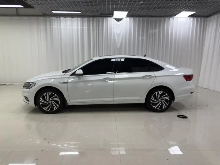 Volkswagen Sagitar 2022 Model 280TSI DSG Flying Version – фото 4