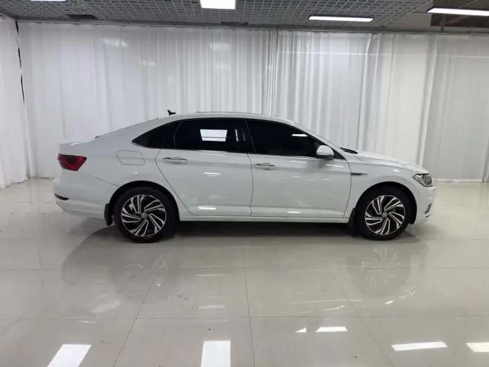 Volkswagen Sagitar 2022 Model 280TSI DSG Flying Version – фото 8