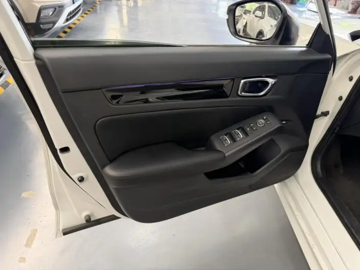 Honda Civic 2023 Model 240TURBO CVT Momentum Edition – фото 9
