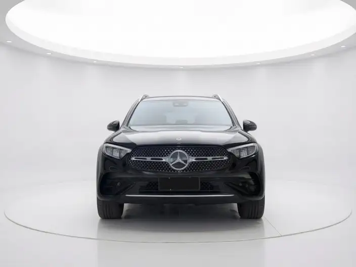 Mercedes-Benz GLC 2023 Model Facelift GLC 300 L 4MATIC Dynamic Model 7 seat – фото 2