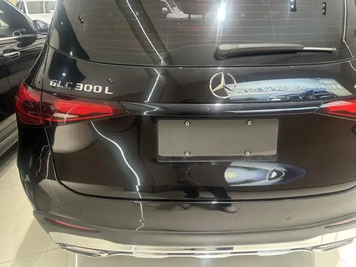 Mercedes-Benz GLC 2023 Model Facelift GLC 300 L 4MATIC Dynamic Model 7 seat – фото 8