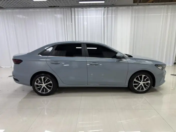 Geely Emgrand 2023 Model No. 4 Gen Champion Edition 1.5L CVT Noble Model – фото 8