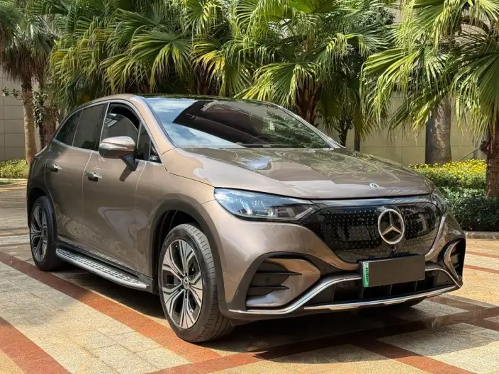 Mercedes-Benz EQE SUV 2024 Model EQE SUV 500 4MATIC Deluxe Edition – фото 3