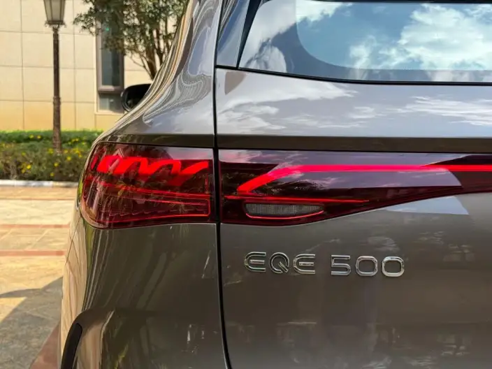 Mercedes-Benz EQE SUV 2024 Model EQE SUV 500 4MATIC Deluxe Edition – фото 9