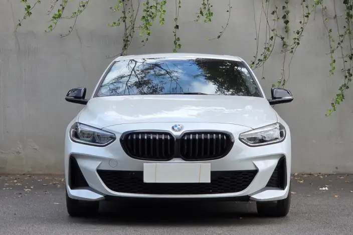 BMW 1 Series 2021 Model 125i M Sports Night Edition – фото 2