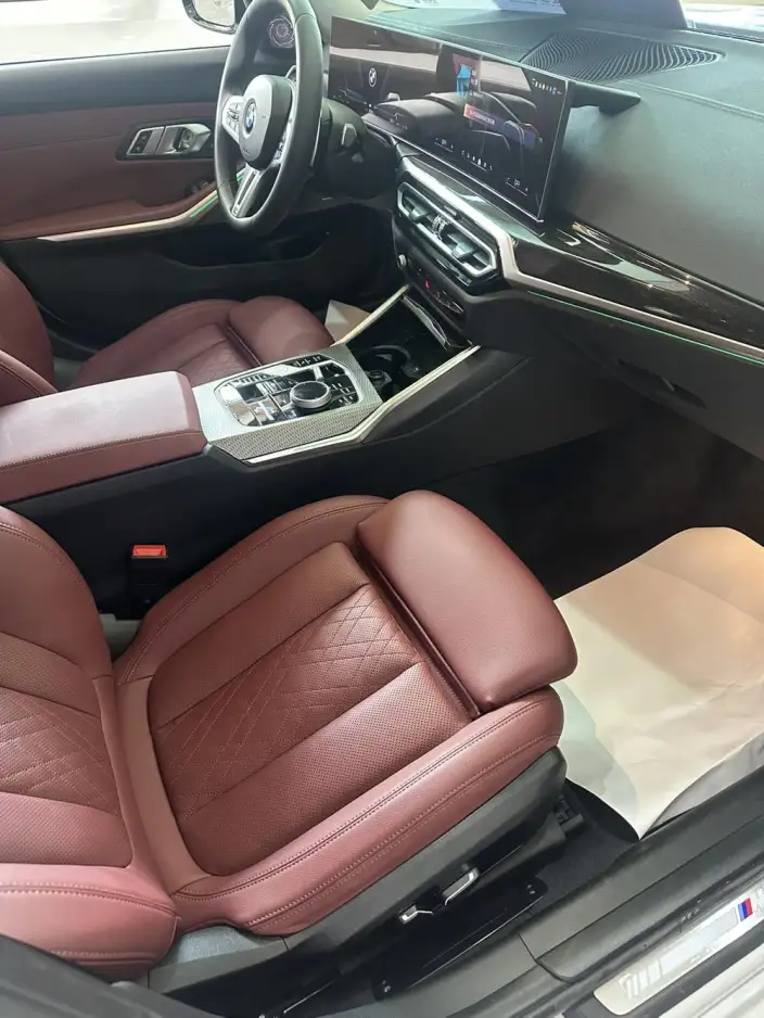 BMW 3 Series 2023 Model 325Li M Sports Set – фото 5