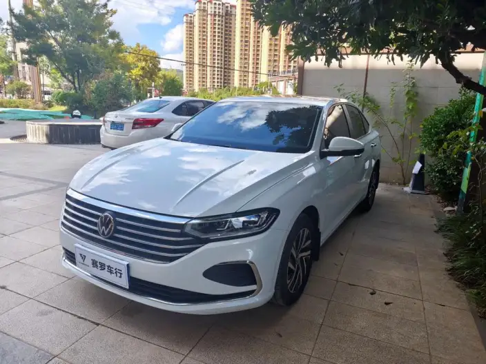 Volkswagen Lavida 2024 Model 300TSI DSG Manyi Edition – фото 1