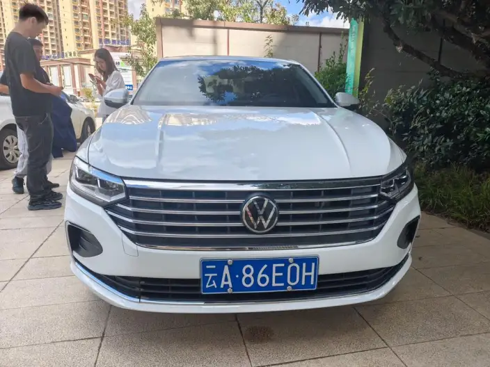 Volkswagen Lavida 2024 Model 300TSI DSG Manyi Edition – фото 5