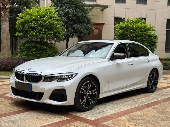 BMW 3 Series 2022 Model Facelift 325i M Sports Set – фото 1