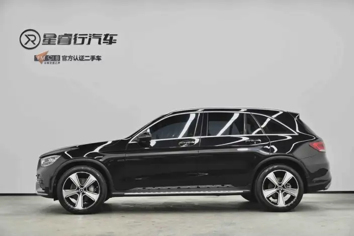 Mercedes-Benz GLC 2022 Model GLC 300 L 4MATIC Dynamic Model – фото 3