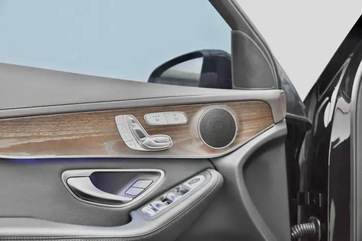 Mercedes-Benz GLC 2022 Model GLC 300 L 4MATIC Dynamic Model – фото 8