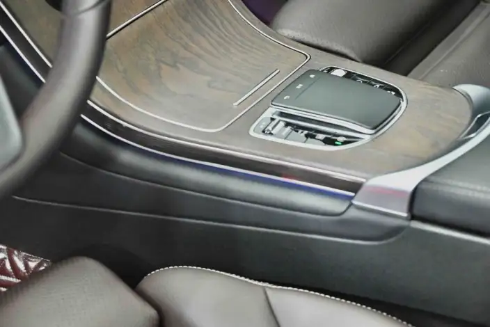Mercedes-Benz GLC 2022 Model GLC 300 L 4MATIC Dynamic Model – фото 10