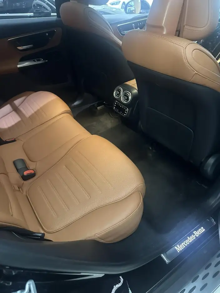 Mercedes-Benz GLC 2024 Model Facelift GLC 300 L 4MATIC Dynamic Model 5 seat – фото 4