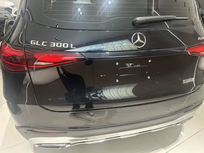 Mercedes-Benz GLC 2024 Model Facelift GLC 300 L 4MATIC Dynamic Model 5 seat – фото 9