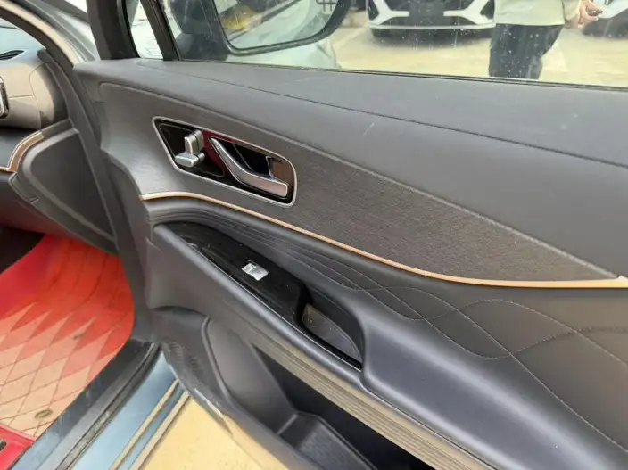 Chery Tiggo 9 2023 Model 2.0T DCT 2WD Deluxe Edition 5 seat – фото 7