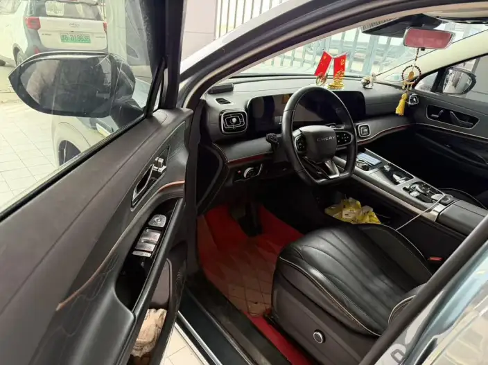 Chery Tiggo 9 2023 Model 2.0T DCT 2WD Deluxe Edition 5 seat – фото 9